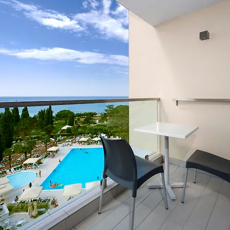 Materada Plava Laguna 酒店 3*