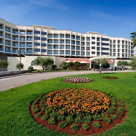 Materada Plava Laguna 酒店 3*