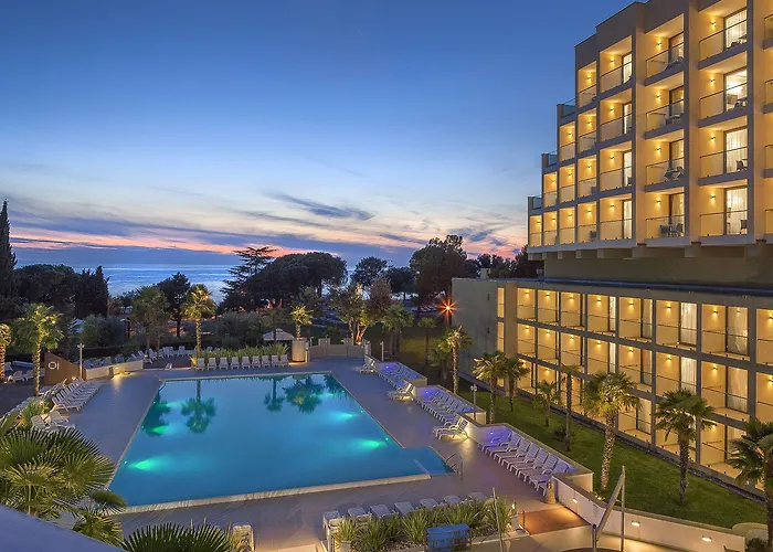 Materada Plava Laguna 3*