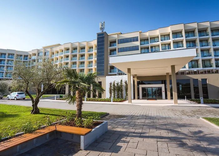 Materada Plava Laguna