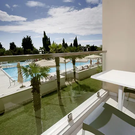 Materada Plava Laguna Ξενοδοχείο 3*