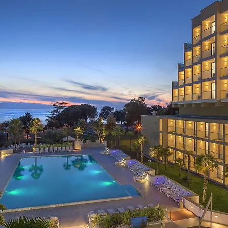 Materada Plava Laguna 3*