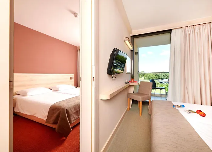 Materada Plava Laguna Пореч